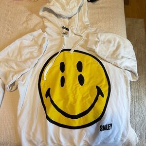 Zara White Hoodie with Yellow Smiley Face